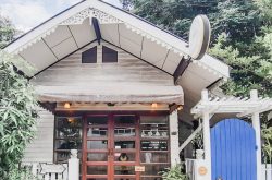 Sisters' House Cafe