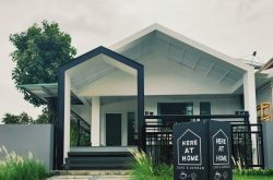 HERE AT HOME Cafe & Garden