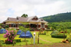 โฮมสเตย์ บ้านกินรีเมาเท่นวิวล์ วังน้ำเขียว