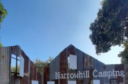 Khaoyai Narrow Hill Camping - Home Stay