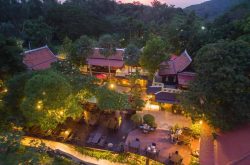 ณดล สตรีมไซด์ ไทย วิลล่า