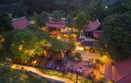 ณดล สตรีมไซด์ ไทย วิลล่า