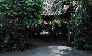 ร้านลาบบ้านเหล่า